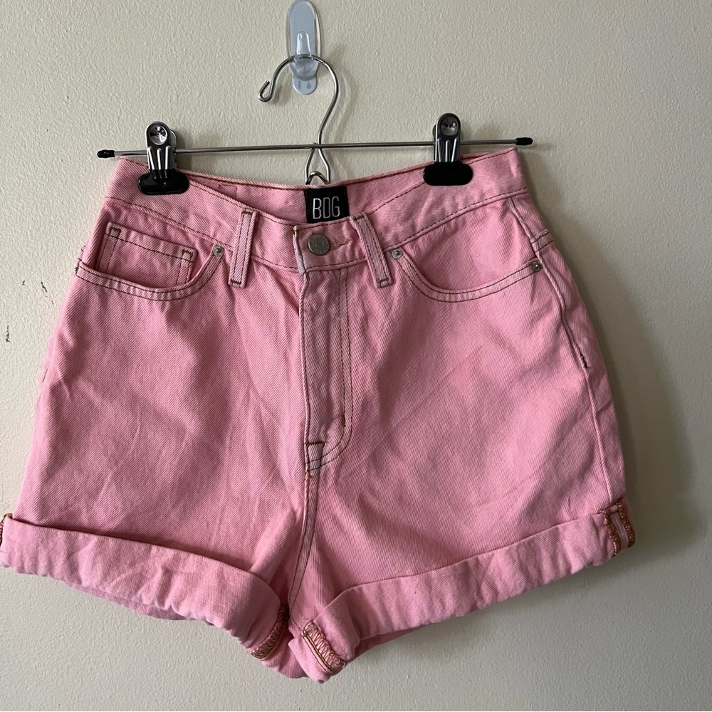 BDG Urban Outfitters Mom High Rise Light Pink Rolled Hem Denim Cotton Shorts 26